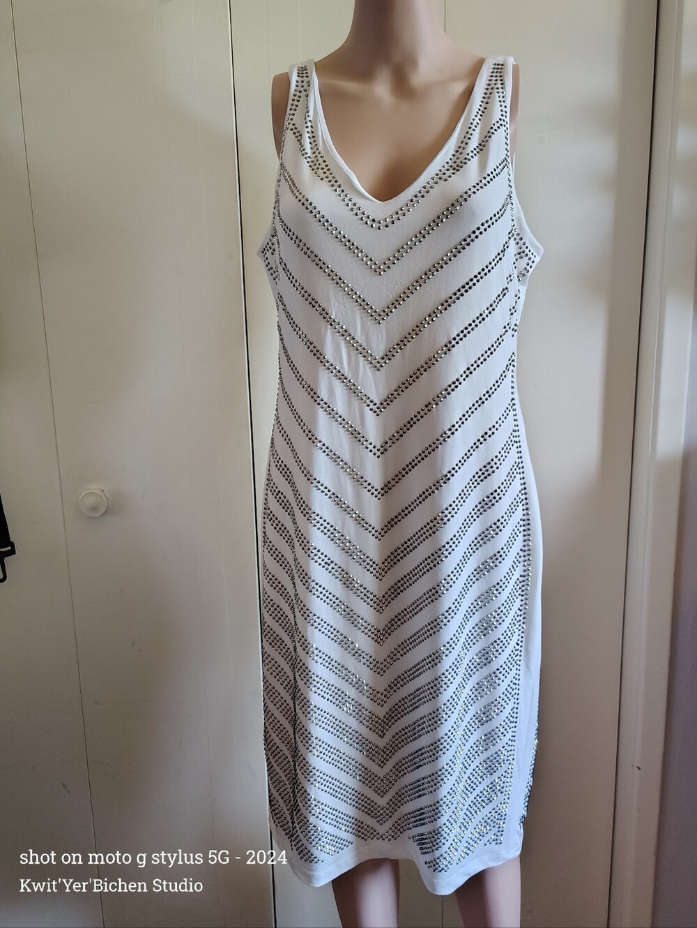 Carmen Marc Dress Rhinestone Sleeveless